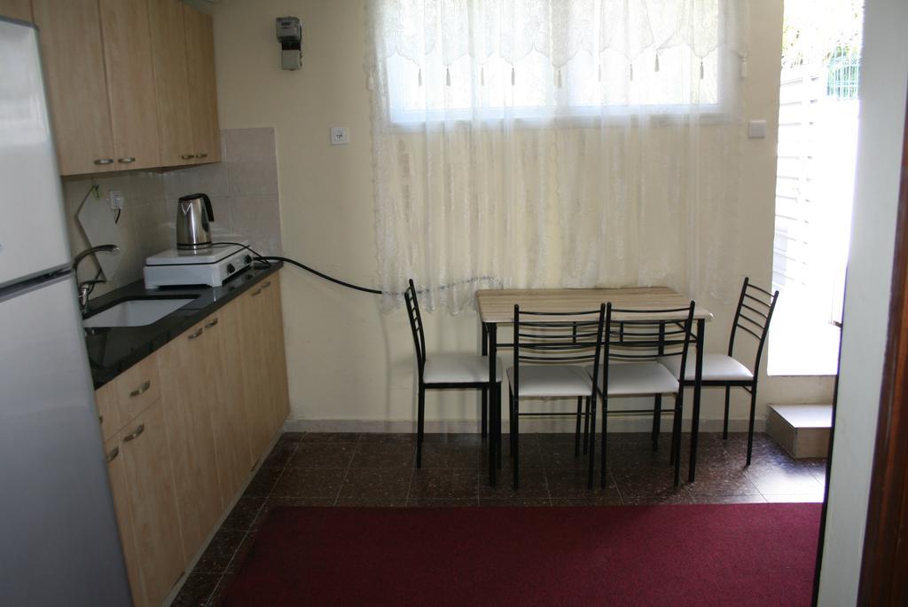 Guest House Ashdod-Beach Стая снимка